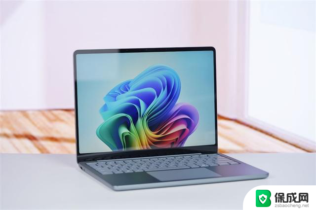 微软Surface Laptop 13英寸评测：骁龙X Plus性能续航静音优秀