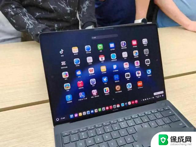 QQ率先完成鸿蒙电脑适配，微信加速跟进，Windows 10停服催生变局2021最新